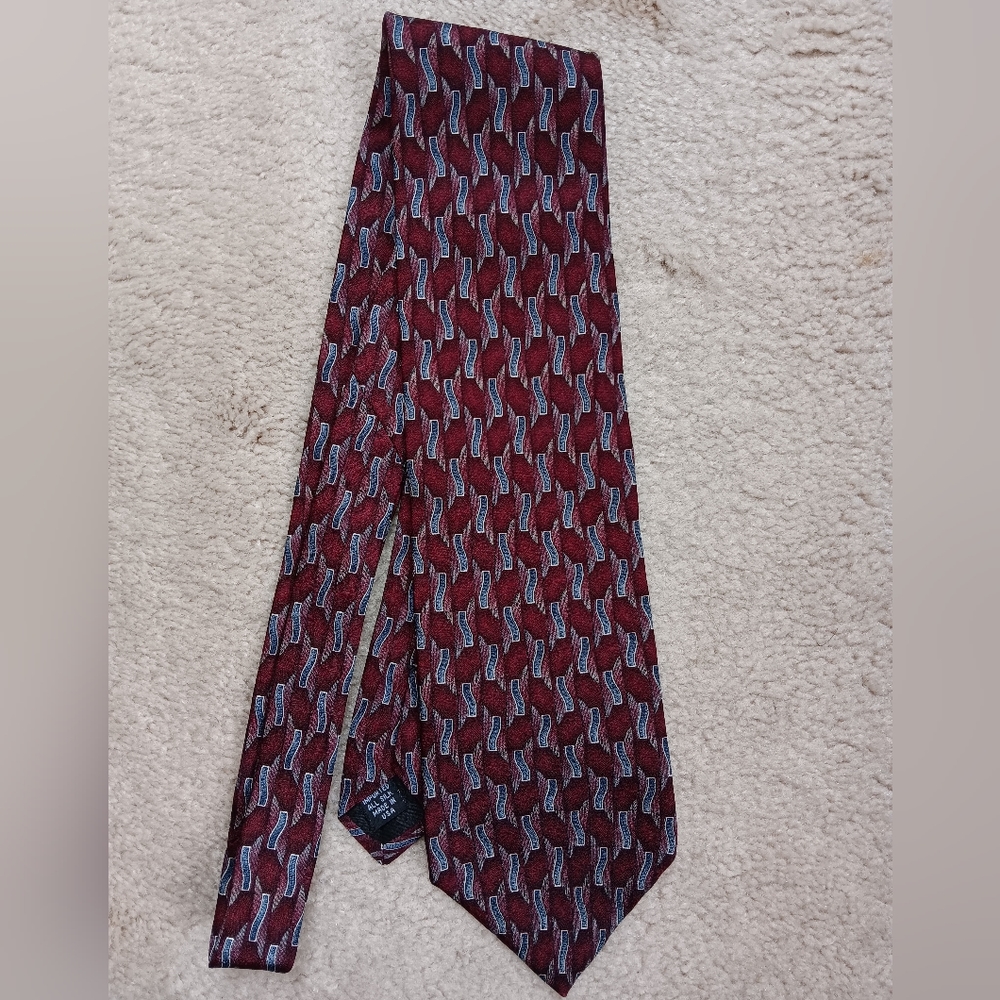 Vanderbilt Dress Tie